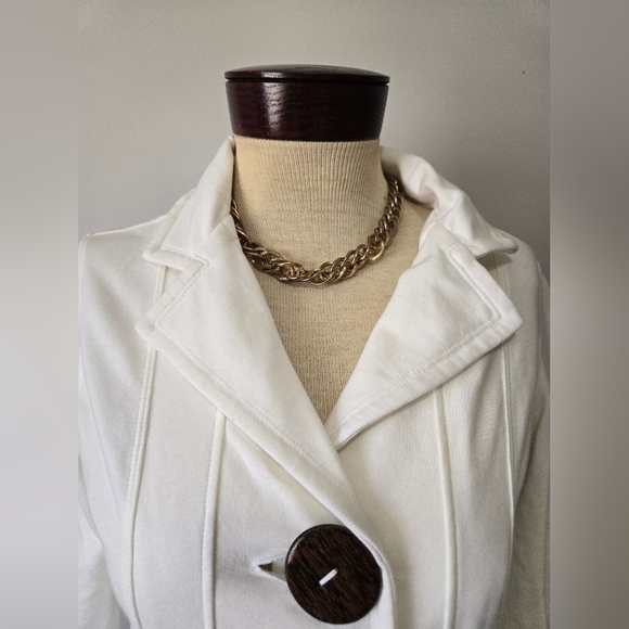 Neon Buddha Off White Sweater Jacket with Oversized Brown Buttons. Size XS - Picture 4 of 10